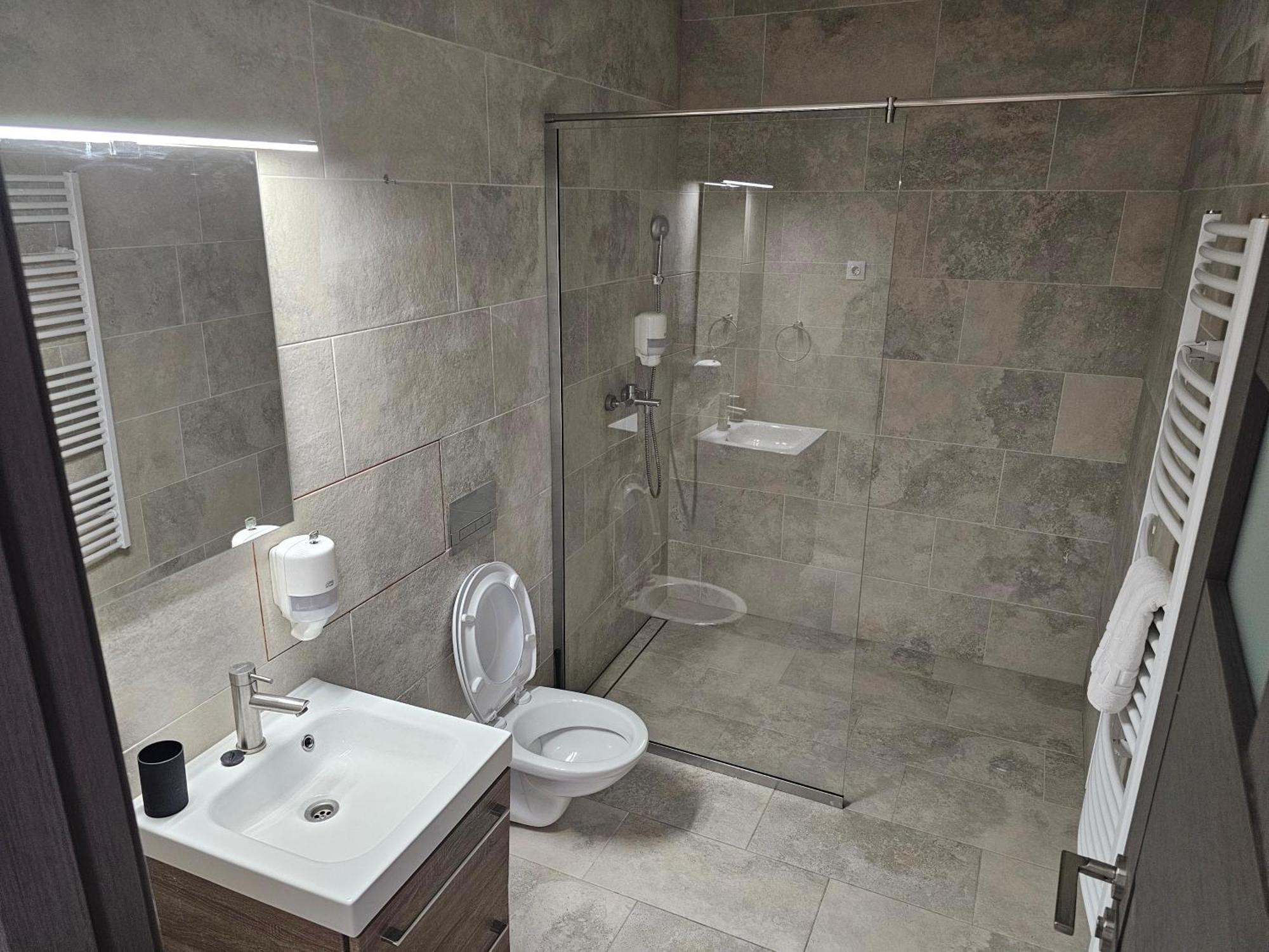 Nomi Ultracentral Apartments Târgu-Mureş Εξωτερικό φωτογραφία